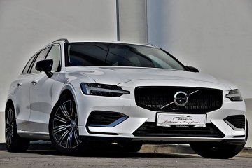 Volvo V60 / Gwarancja VGS / AWD Inscription / Plug In